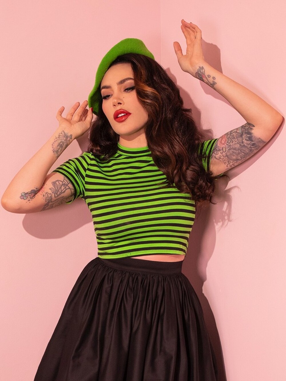 Vixen By Micheline Pitt Blk/Grn Bad Girl Crop Top